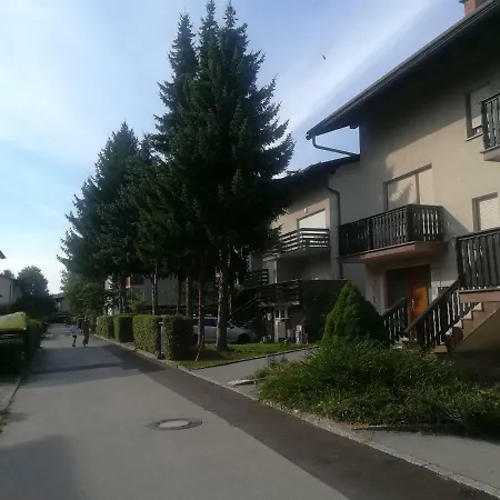 Apartmán Studio 25